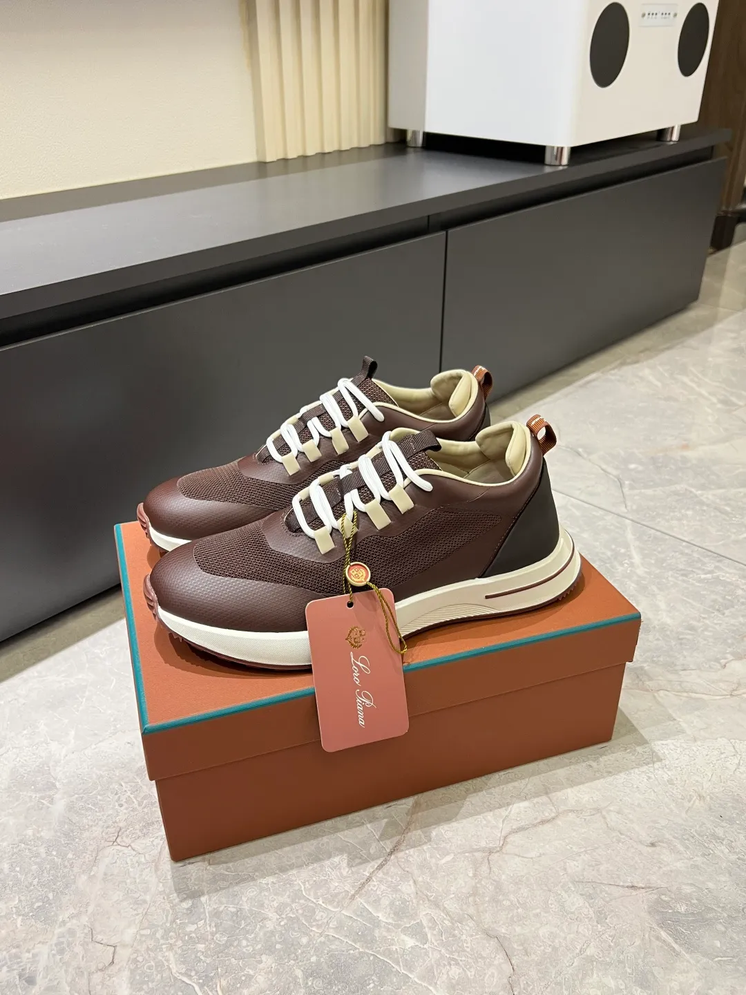 Men's men's shoes 💰p480 Loro men's shoes 💰piana niche classic jogging shoes, men's lace-up casual shoes and sneakers, high-quality lightweight and comfortable fabrics, suitable for outdoor leisure, the color scheme is young and energetic, and it looks great with sportswear or casual suits! Size: 38-44 (45 customized)